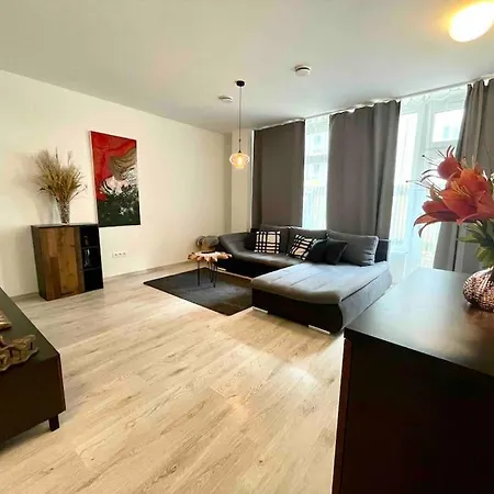 Apartman Amazing Large 2,5rooms With Terrace And Parking! Pozsony